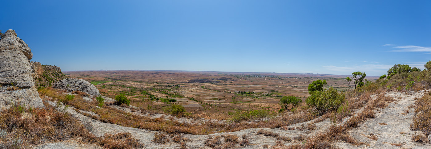 2024_Madagaskar_5D-4579-Pano-Bearbeitet.jpg