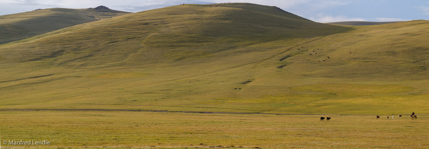 2016_Zentralasien_1D-9402-Pano-Bearbeitet.jpg