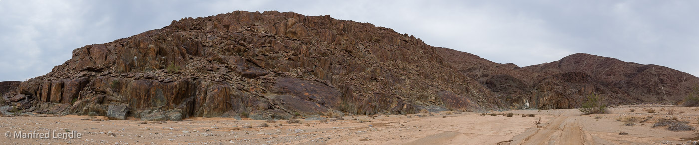 2018_Kalahari_1D-2471-Pano.jpg