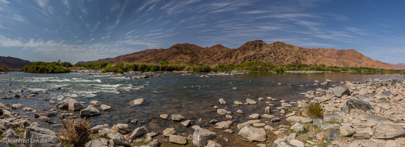 2018_Kalahari_5D-4270-Pano-2.jpg