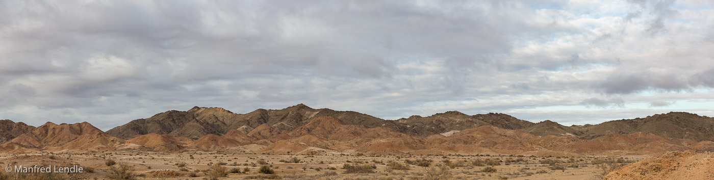 2018_Kalahari_5D-4664-Pano.jpg