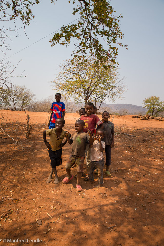 2019_Zambia_5D-5537.jpg