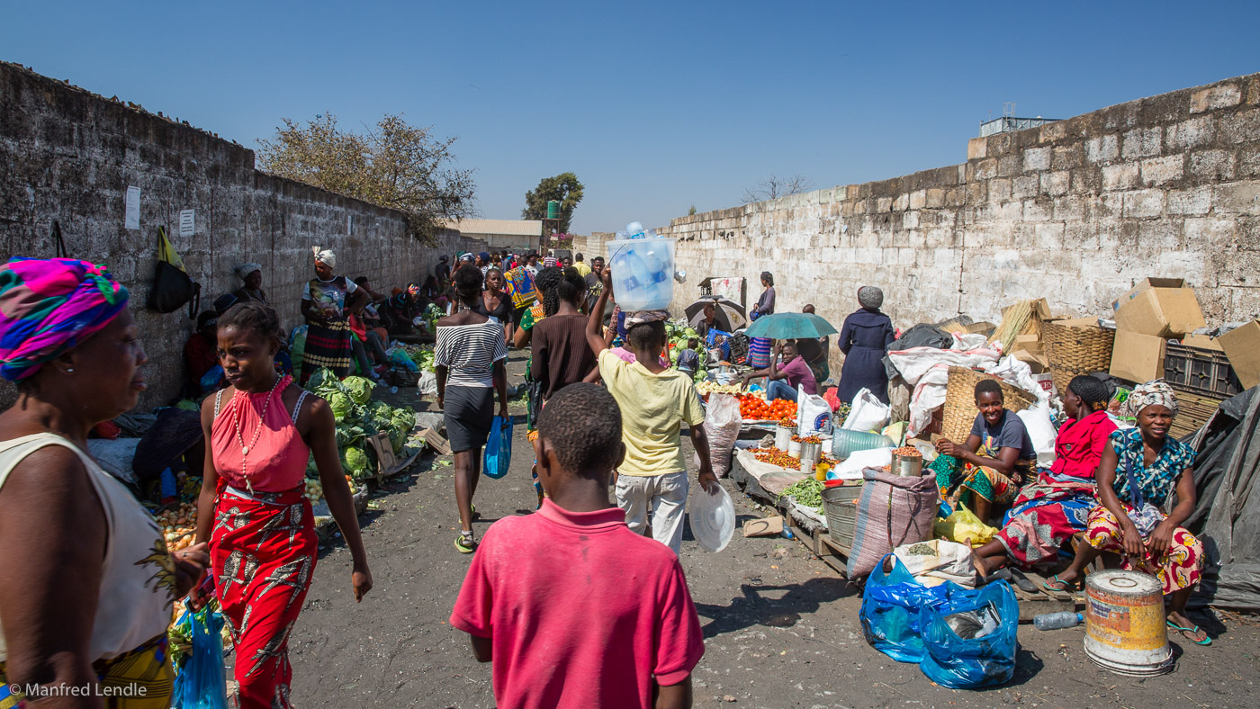 2019_Zambia_5D-6922.jpg